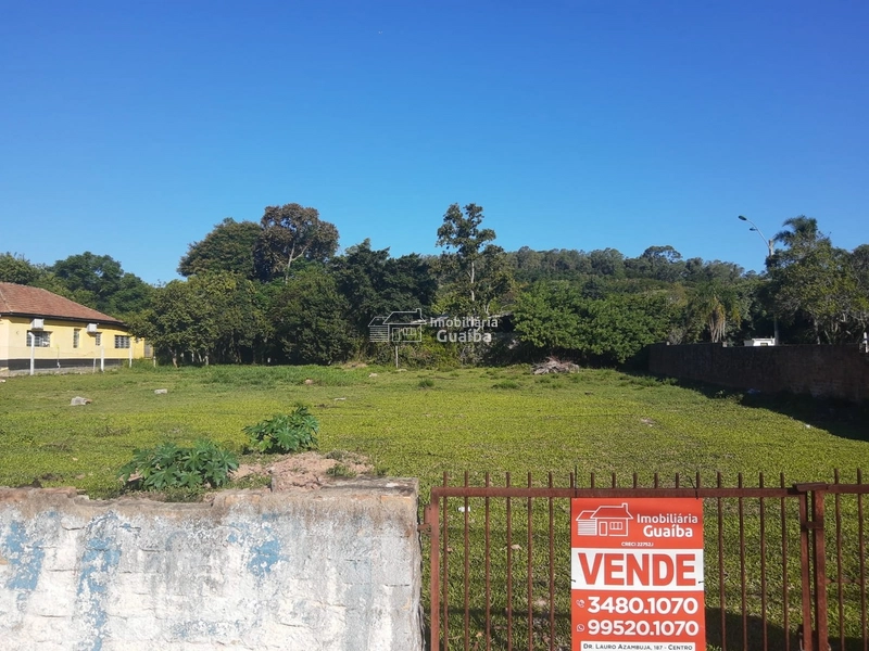 Terreno na via principal do Centro.: 1ª foto da galeria de imagens do imóvel