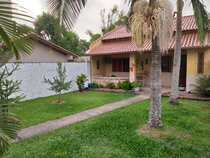 casa em excelente estado e em área nobre do bairro: 1ª foto da galeria de imagens do imóvel