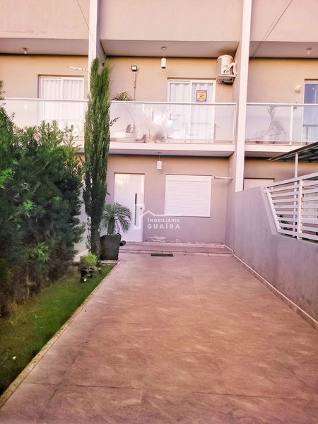 sobrado com ótimo acabamento.: 2ª foto da galeria de imagens do imóvel