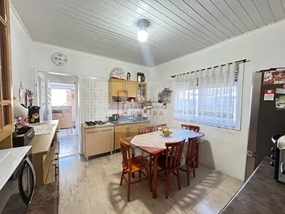 CASA COM PISCINA!: 4ª foto da galeria de imagens do imóvel
