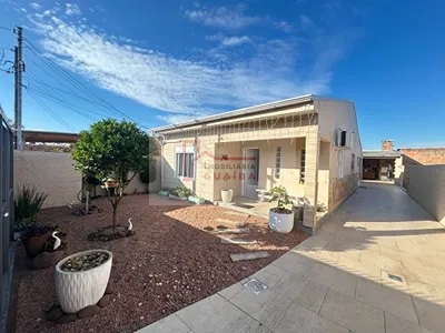CASA COM PISCINA!: 1ª foto da galeria de imagens do imóvel