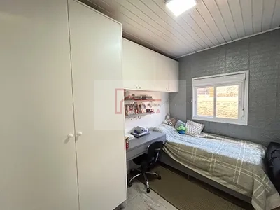 CASA COM PISCINA!: 6ª foto da galeria de imagens do imóvel