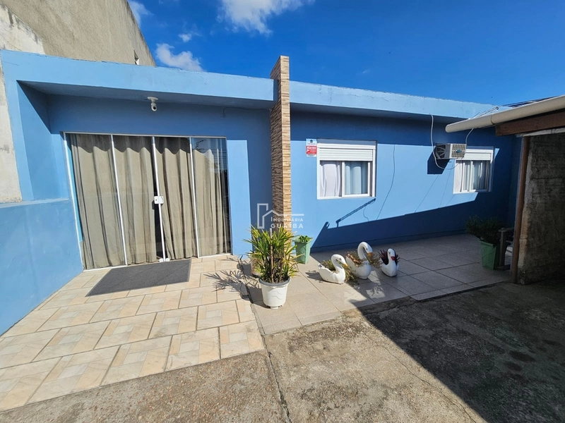 Casa em avenida com ponto comercial: 2ª foto da galeria de imagens do imóvel