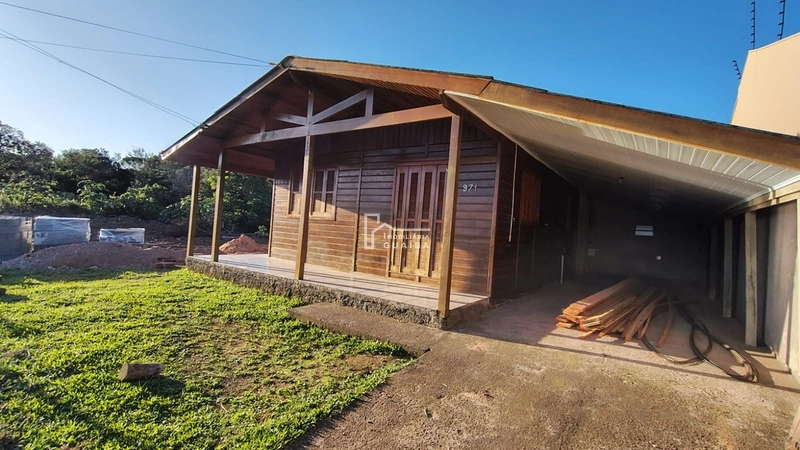 Bela casa de madeira á venda no bairro Jardim dos Lagos -Guaíba -RS: 23ª foto da galeria de imagens do imóvel