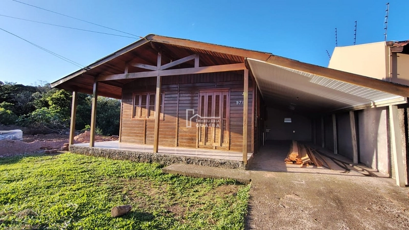 Bela casa de madeira á venda no bairro Jardim dos Lagos -Guaíba -RS: 9ª foto da galeria de imagens do imóvel
