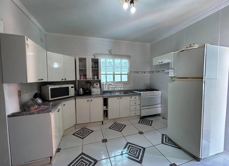 EXCELENTE CASA COM PISCINA.: 14ª foto da galeria de imagens do imóvel