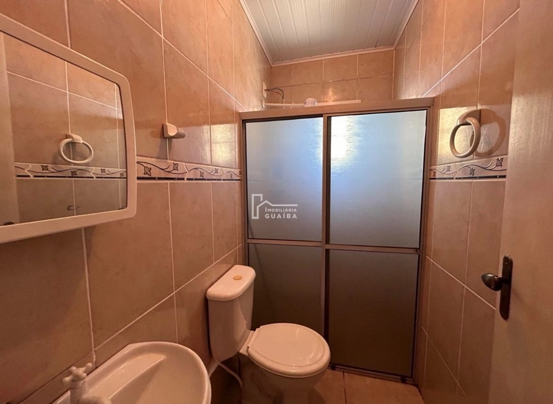 EXCELENTE CASA COM PISCINA.: 13ª foto da galeria de imagens do imóvel