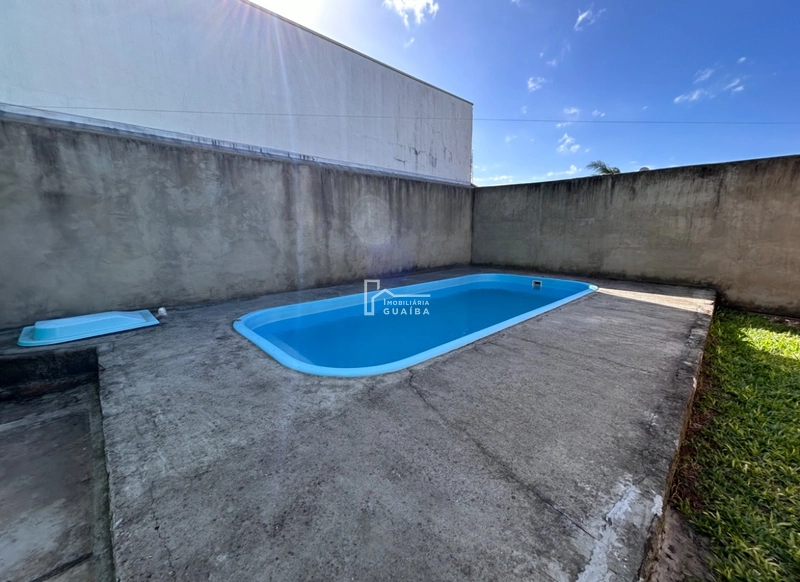 EXCELENTE CASA COM PISCINA.: 8ª foto da galeria de imagens do imóvel