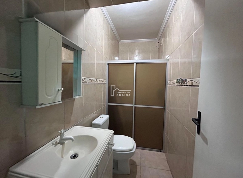 EXCELENTE CASA COM PISCINA.: 10ª foto da galeria de imagens do imóvel
