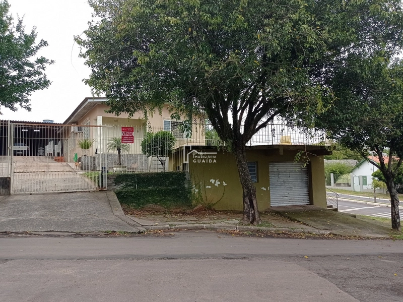 Casa de equina com peças amplas, ótima localização!: 29ª foto da galeria de imagens do imóvel