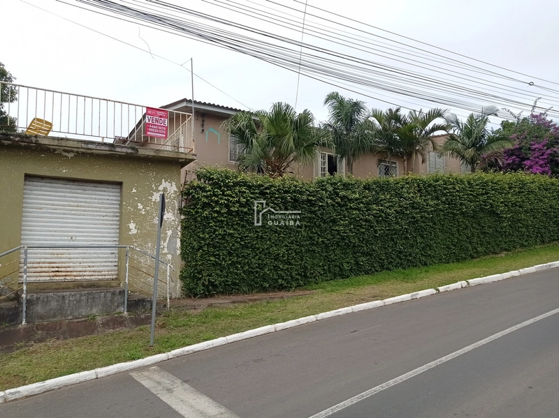 Casa de equina com peças amplas, ótima localização!: 30ª foto da galeria de imagens do imóvel