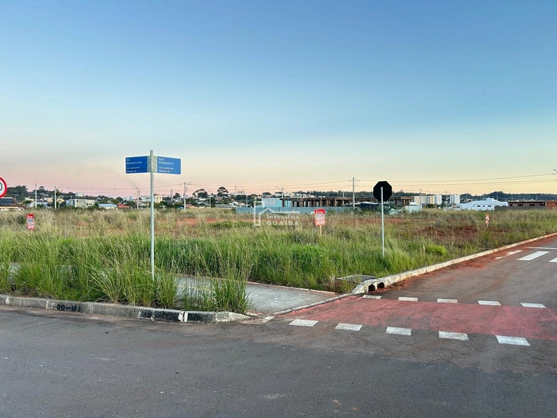 ÓTIMO TERRENO DE ESQUINA!!!: 2ª foto da galeria de imagens do imóvel