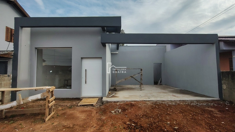Linda residência de alto padrão: 2ª foto da galeria de imagens do imóvel