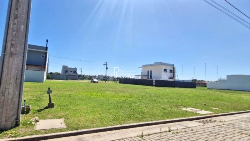 Terreno em local consolidado: 3ª foto da galeria de imagens do imóvel
