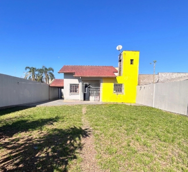 CASA COM  AMPLO PÁTIO - PARQUE 35: 15ª foto da galeria de imagens do imóvel