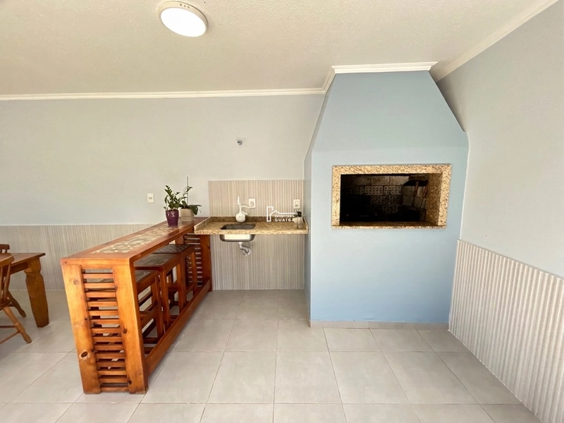 BELISSIMA CASA COM PISCINA!: 14ª foto da galeria de imagens do imóvel