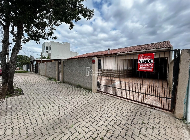 Casa com 4 Quartos sendo 2 Suítes –: 1ª foto da galeria de imagens do imóvel