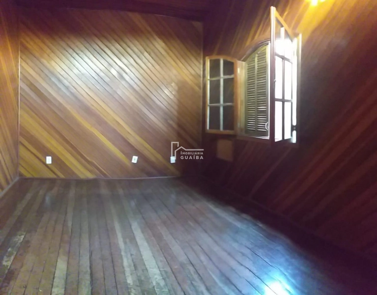 Casa no centro com sala comercial: 7ª foto da galeria de imagens do imóvel