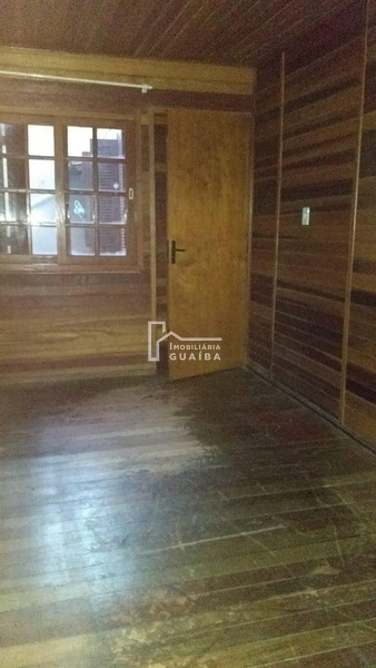 Casa no centro com sala comercial: 8ª foto da galeria de imagens do imóvel