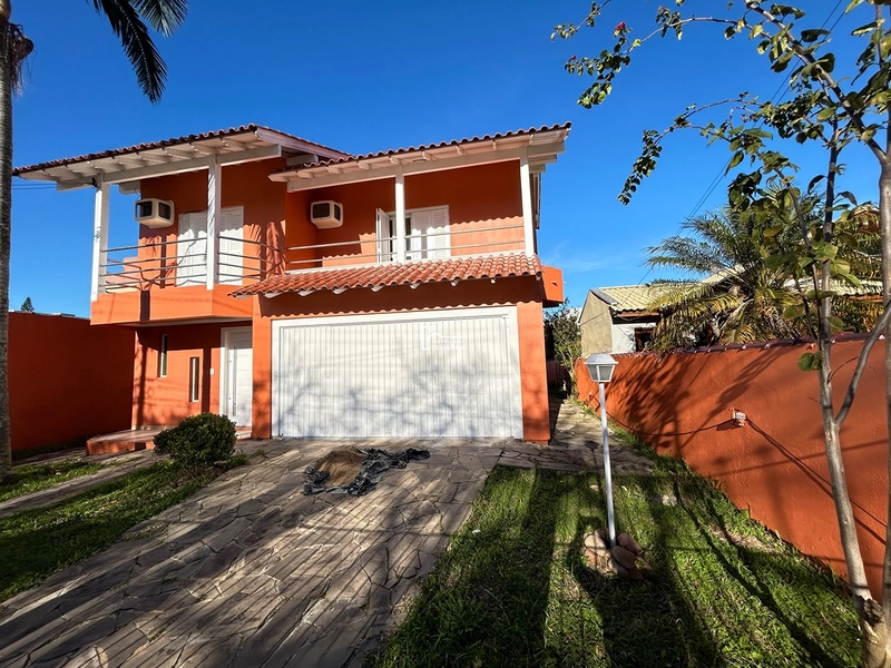 EXCELENTE CASA NO PARQUE 35!: 1ª foto da galeria de imagens do imóvel