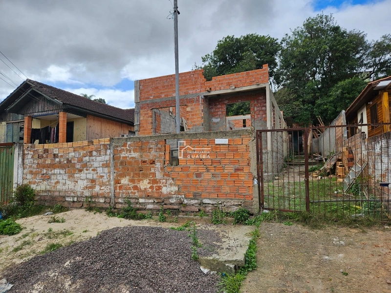 imóvel semi acabado.: 1ª foto da galeria de imagens do imóvel