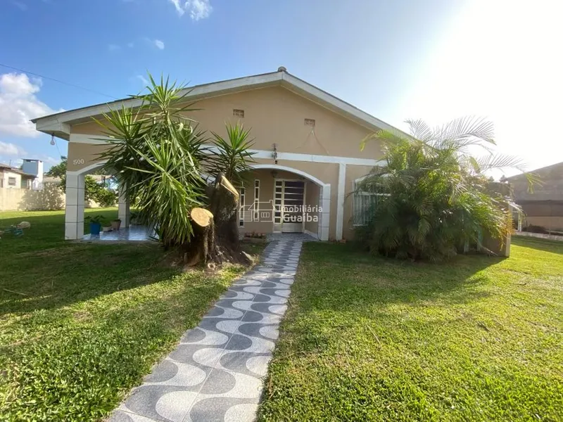 casa com amplo espaço para sua familia: 1ª foto da galeria de imagens do imóvel