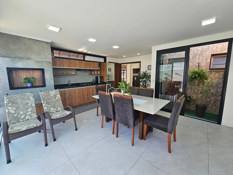 Linda casa com piscina no Engenho: 13ª foto da galeria de imagens do imóvel