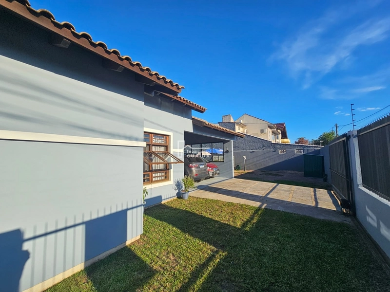 Linda casa com piscina no Engenho: 7ª foto da galeria de imagens do imóvel