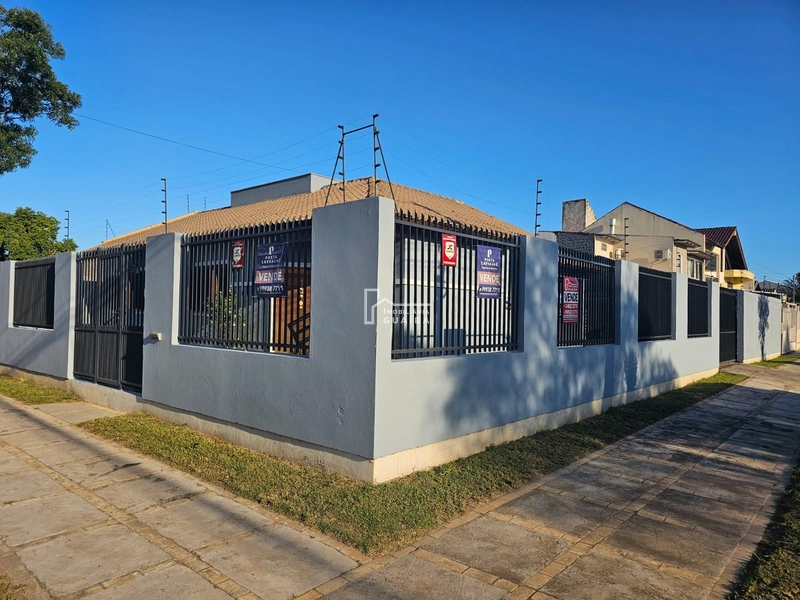 Linda casa com piscina no Engenho: 3ª foto da galeria de imagens do imóvel