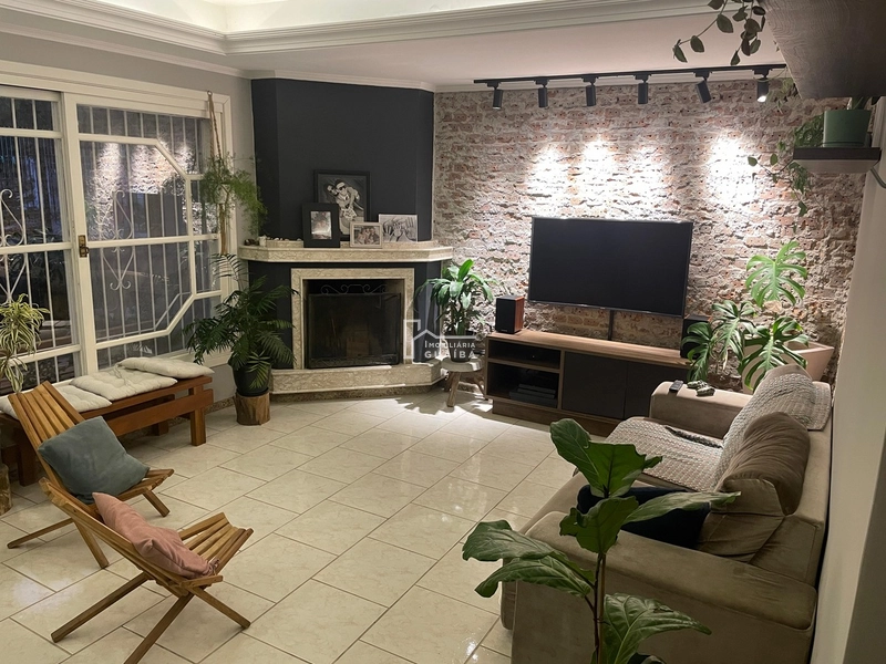 Linda casa no Bairro Alegria  Guaíba: 2ª foto da galeria de imagens do imóvel