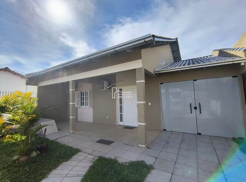 Casa em Avenida.: 3ª foto da galeria de imagens do imóvel