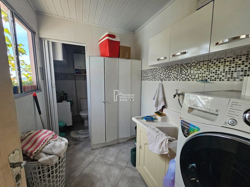 Casa com piscina bairro Colina: 13ª foto da galeria de imagens do imóvel