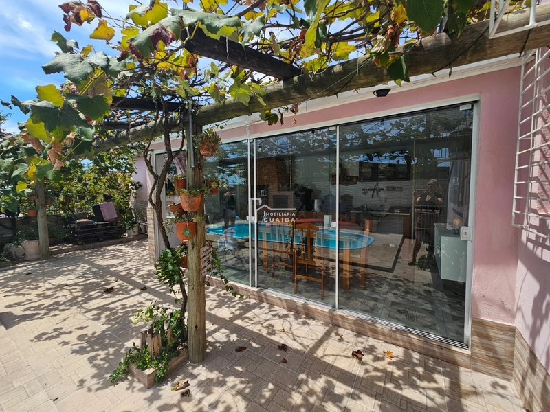 Casa com piscina bairro Colina: 14ª foto da galeria de imagens do imóvel