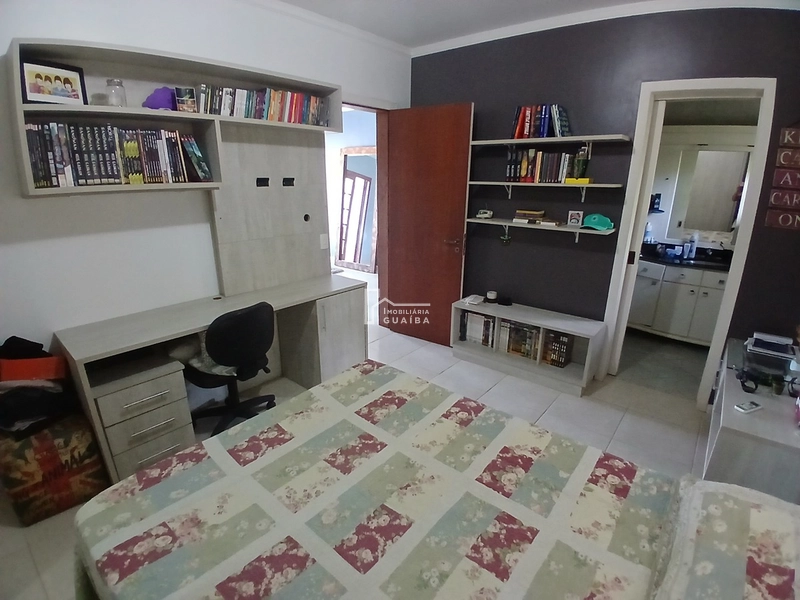 CASA COM 3  DORMITÓRIOS SENDO 2 COM SUÍTE: 8ª foto da galeria de imagens do imóvel