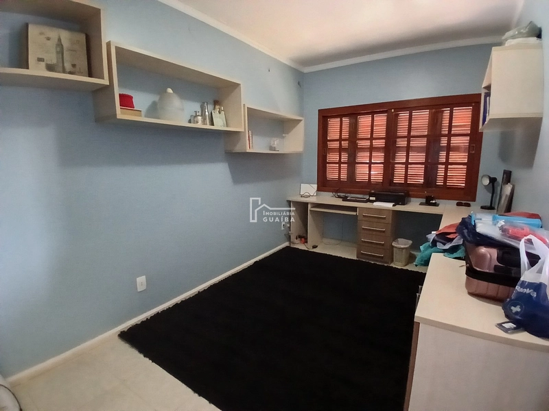 CASA COM 3  DORMITÓRIOS SENDO 2 COM SUÍTE: 12ª foto da galeria de imagens do imóvel