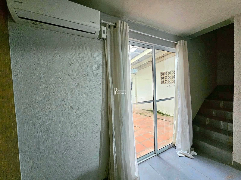 Sobrado em ótimo estado de conservação. . . : 7ª foto da galeria de imagens do imóvel