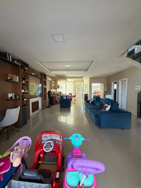 BELÍSSIMA CASA CONTEMPORÂNEA!: 20ª foto da galeria de imagens do imóvel