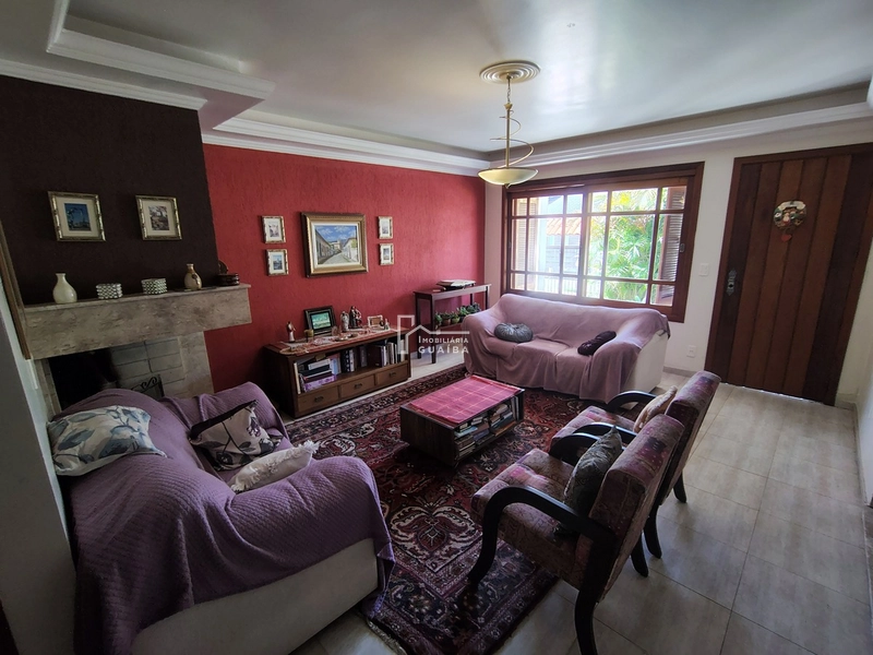 Casa na Colina ,ampla e Aconchegante .: 7ª foto da galeria de imagens do imóvel