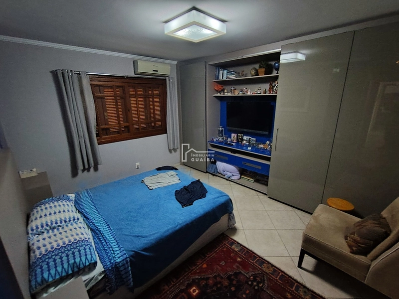 Casa na Colina ,ampla e Aconchegante .: 15ª foto da galeria de imagens do imóvel
