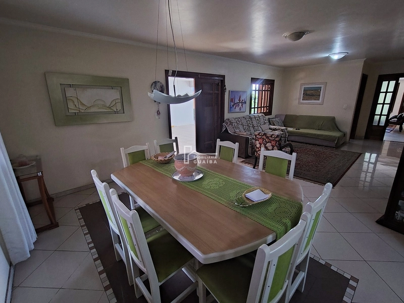 Casa na Colina ,ampla e Aconchegante .: 12ª foto da galeria de imagens do imóvel