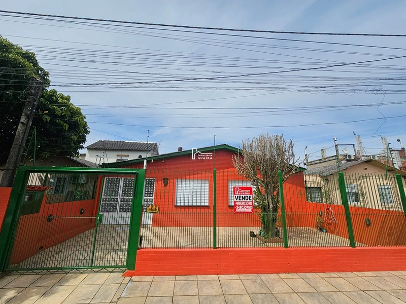 Casa 3 dormitórios: 3ª foto da galeria de imagens do imóvel