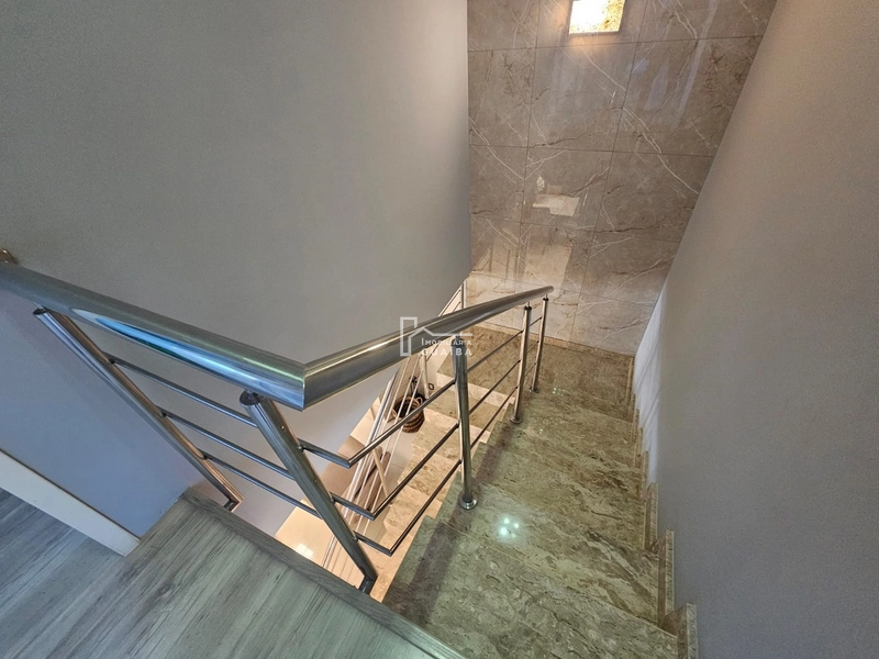 Belíssima casa totalmente mobiliada.: 12ª foto da galeria de imagens do imóvel