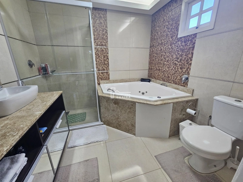 Belíssima casa totalmente mobiliada.: 16ª foto da galeria de imagens do imóvel