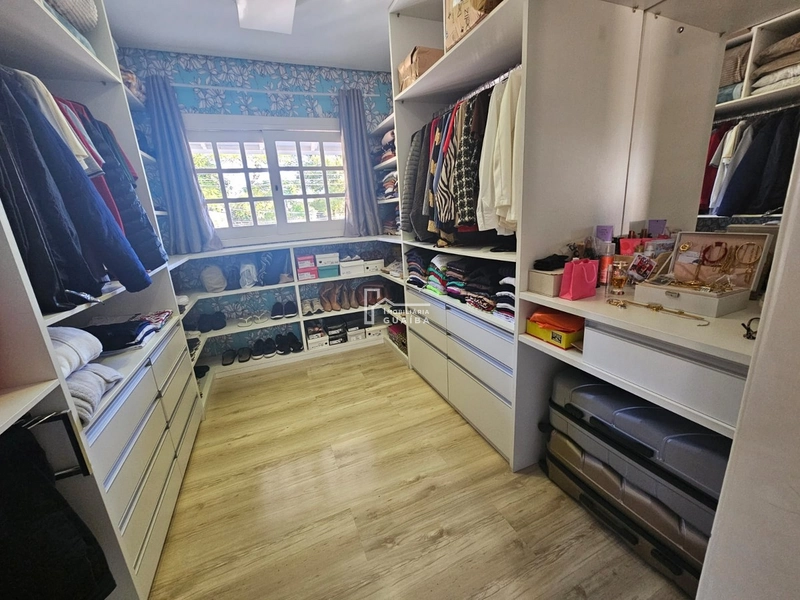 Belíssima casa totalmente mobiliada.: 18ª foto da galeria de imagens do imóvel