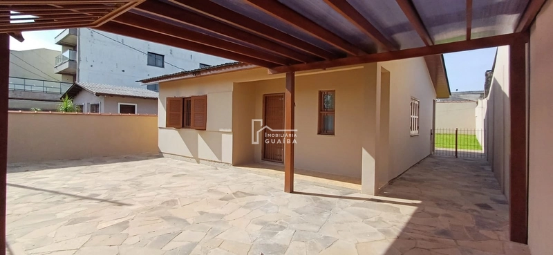 Oportunidade! Casa ampla e aconchegante bem localizada!: 1ª foto da galeria de imagens do imóvel