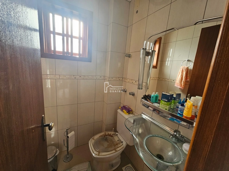 Belíssima casa no bairro Colina: 25ª foto da galeria de imagens do imóvel