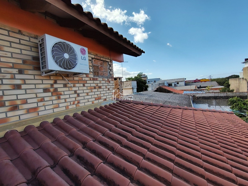 Sobrado a venda em ótima localização com 4 dormitórios: 3ª foto da galeria de imagens do imóvel