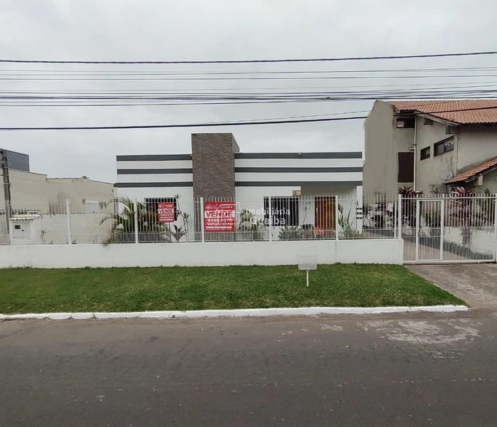 LINDA CASA COM 05 DORMITÓRIOS, SENDO 03 SUÍTES , À VENDA NO ENGENHO: 2ª foto da galeria de imagens do imóvel