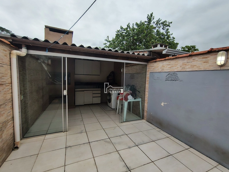 sobrado com pátio individual frente e fundos: 5ª foto da galeria de imagens do imóvel