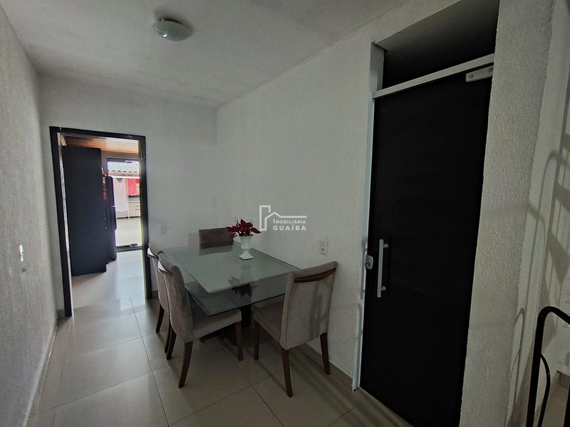 sobrado com pátio individual frente e fundos: 1ª foto da galeria de imagens do imóvel